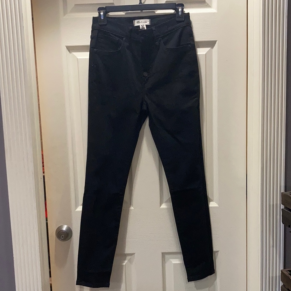 Madewell 9” mid rise jeans in black